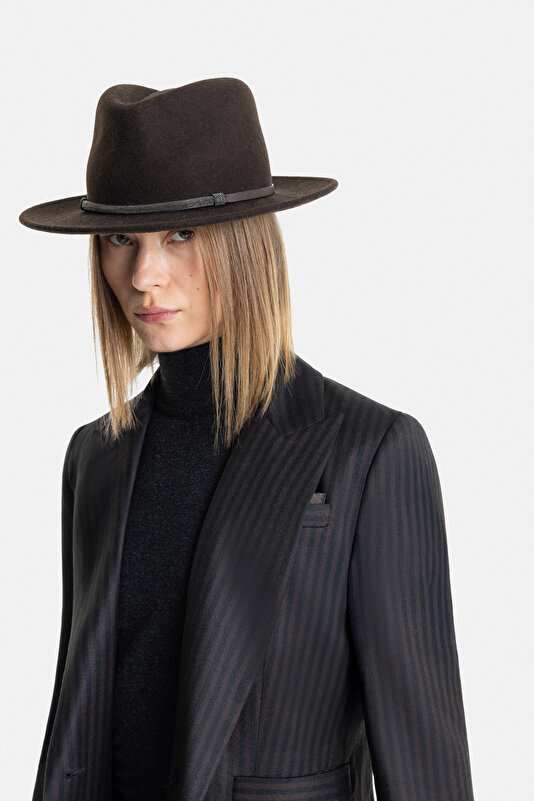 BROWN SWALLOW COLLAR JACKET 3