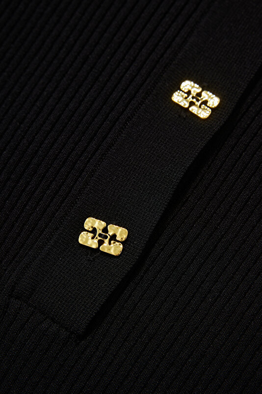 Vakko 4