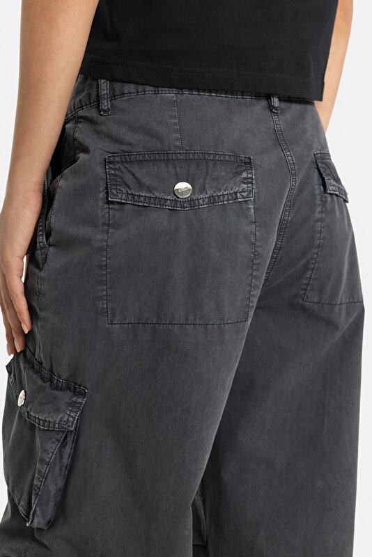 ANTHRACITE TROUSERS