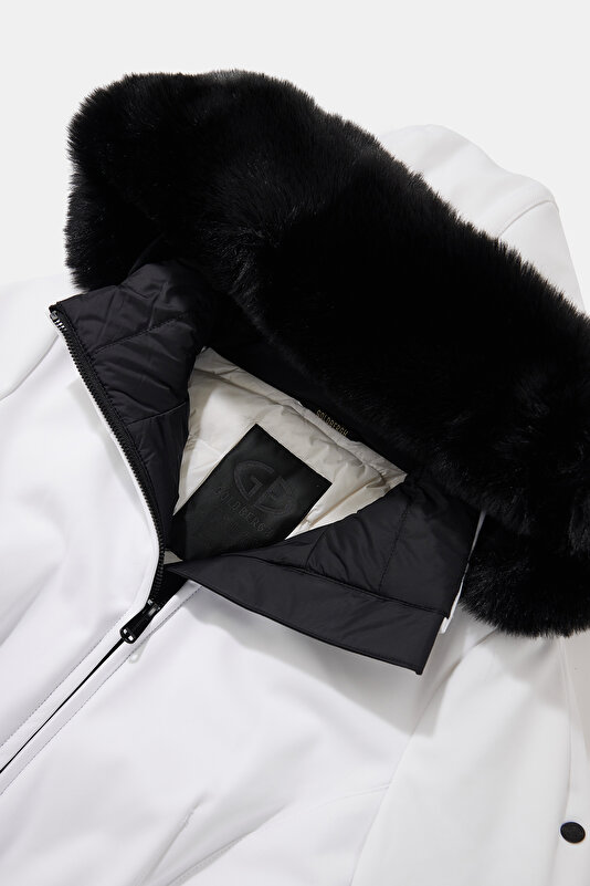 BLACK COAT 3