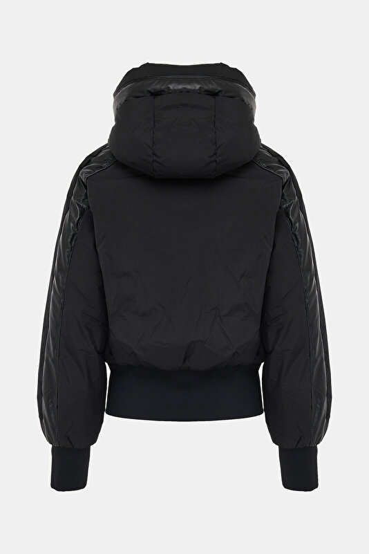 BLACK COAT 2