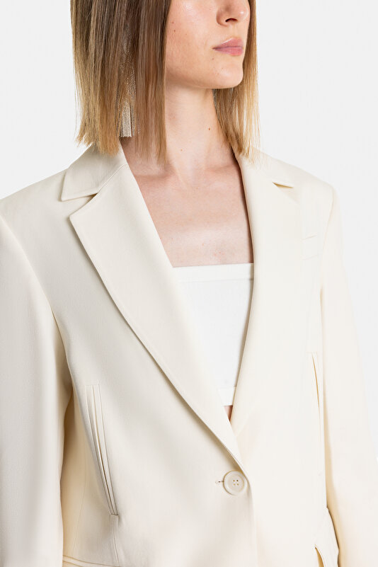 ECRU JACKET 3