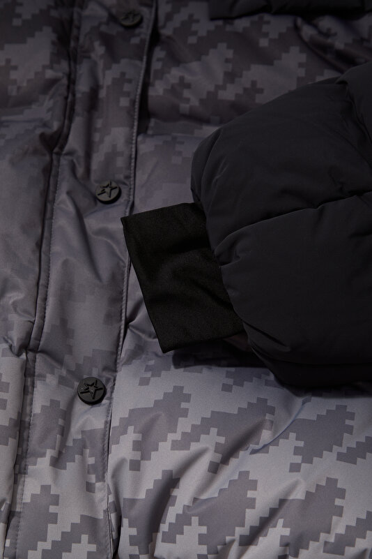 GREY COAT 4
