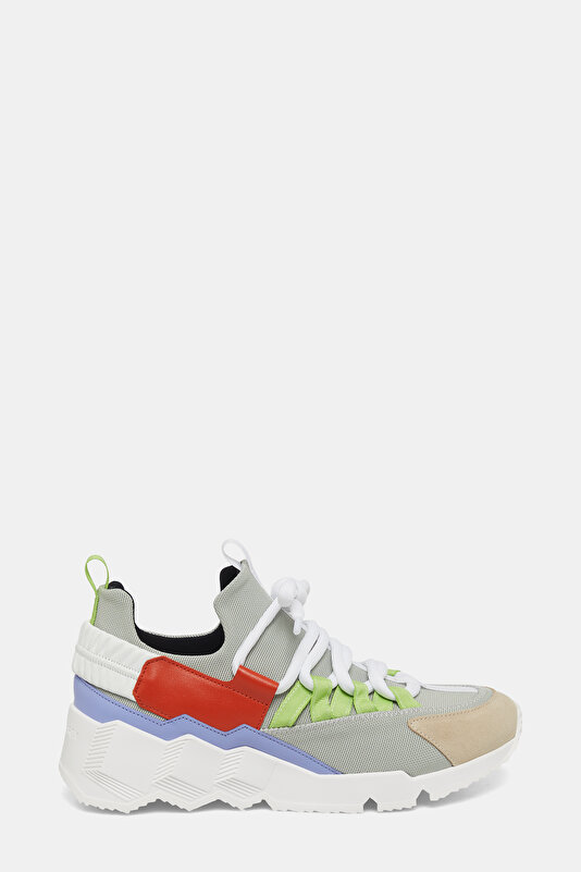 BEIGE SNEAKER