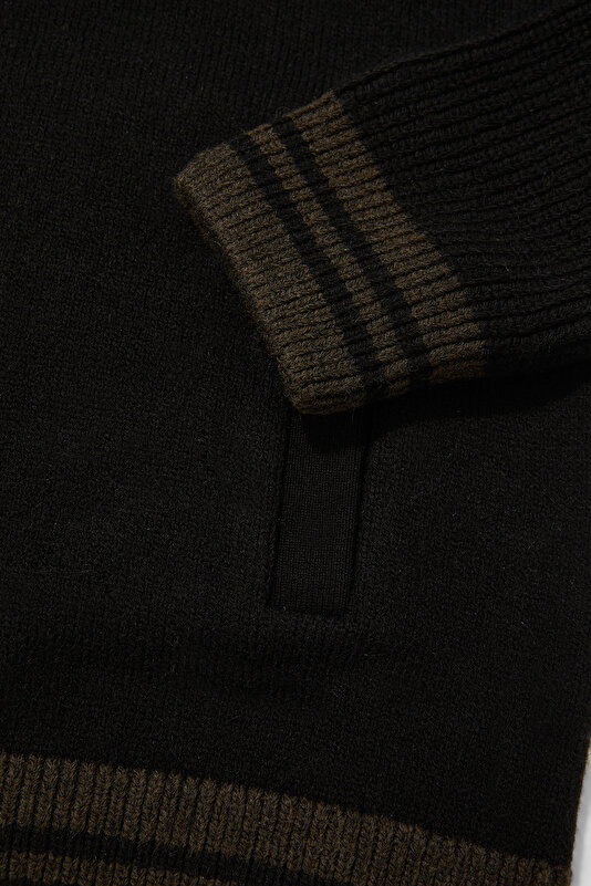 Vakko 4