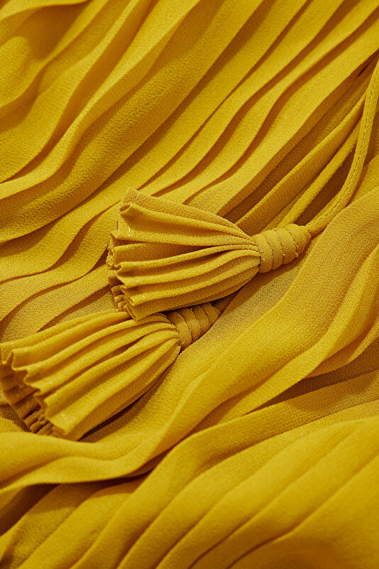 MUSTARD MINI DRESS 4