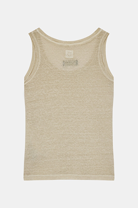 BEIGE T-SHIRT 2
