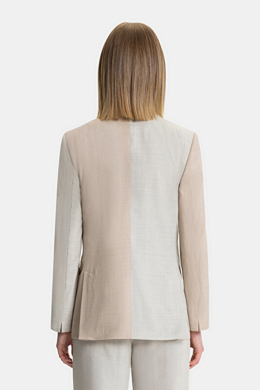 ECRU SURPLICE NECKLINE (CROSS-OVER NECKLINE) JACKET 2