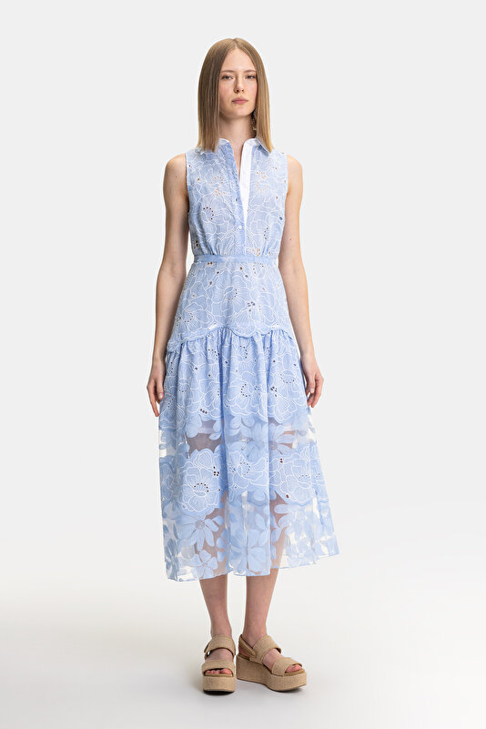 LIGHT BLUE SLEEVELESS DRESS 3