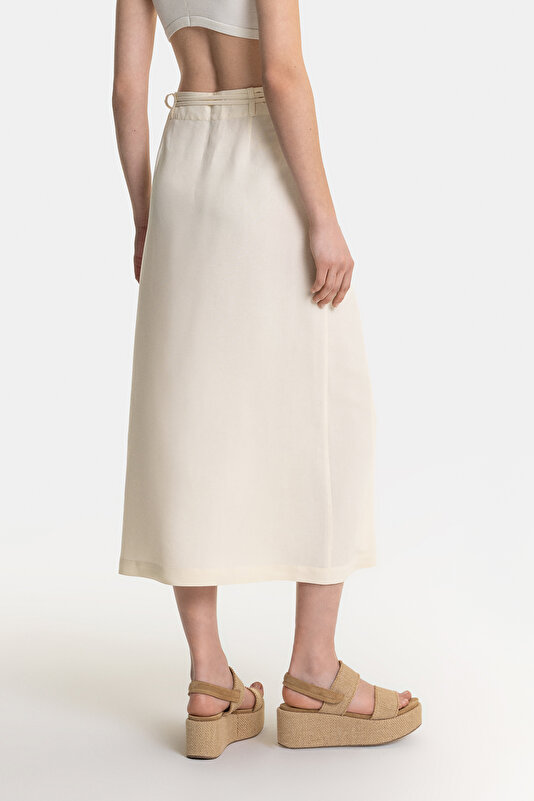 CREAM MIDI SKIRT 3