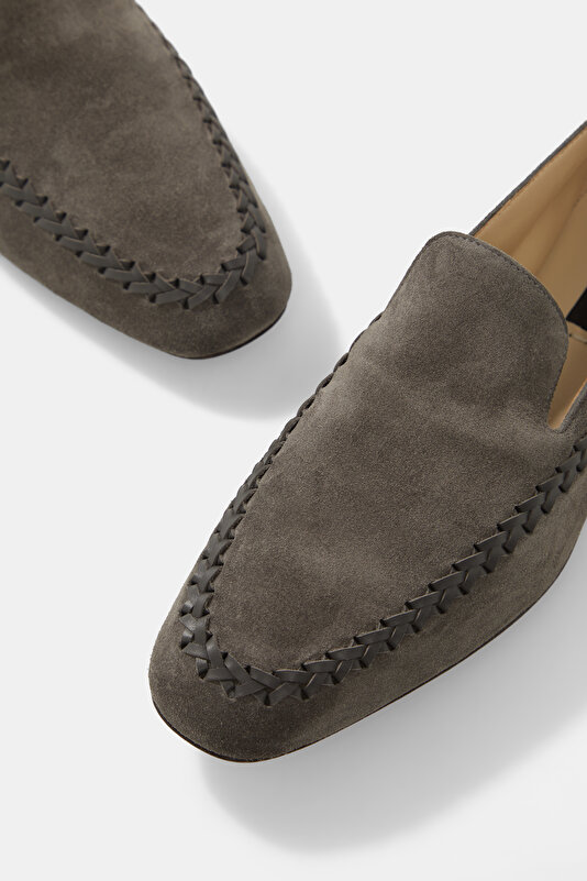 AYAKKABI 4