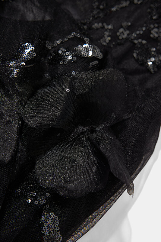 DRESS 4