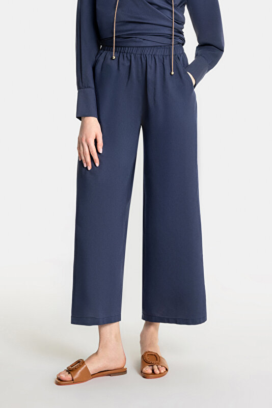 BLACK WIDE LEG TROUSERS 2