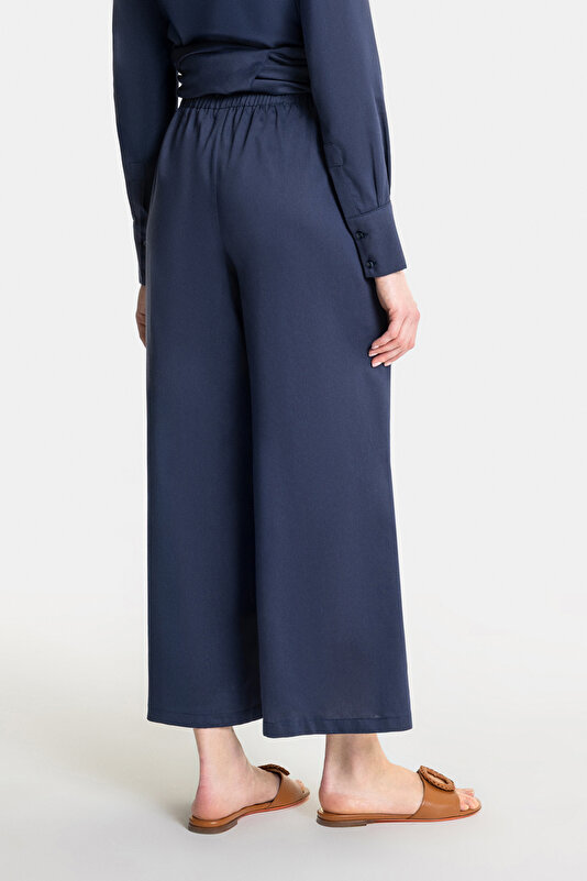 BLACK WIDE LEG TROUSERS 3