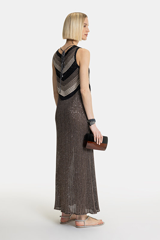 BEIGE SLEEVELESS DRESS 2