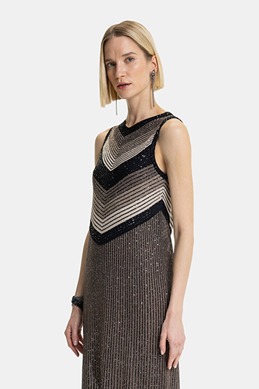 BEIGE SLEEVELESS DRESS 4