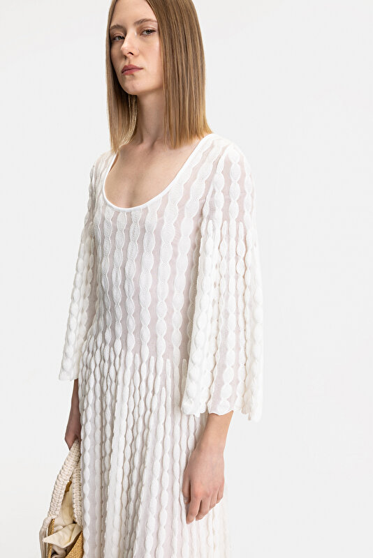 WHITE LONG SLEEVE MIDI DRESS 3