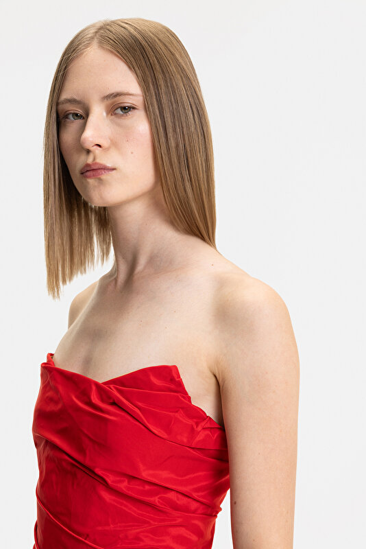 RED SLEEVELESS MINI DRESS 3