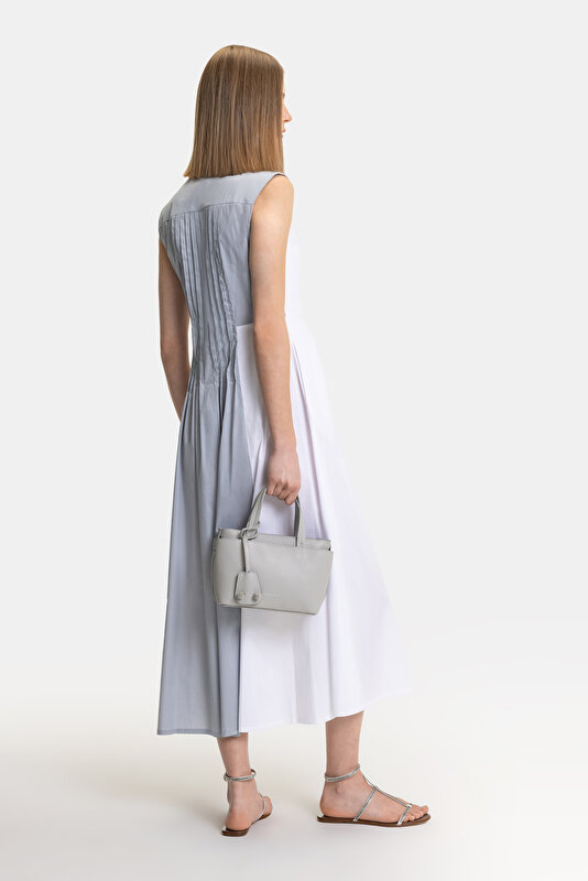 GREY SLEEVELESS DRESS 2