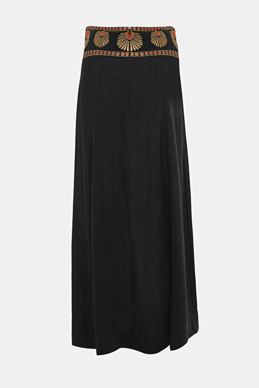 BLACK SKIRT 2