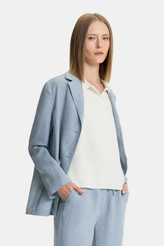 SILVER JACKET