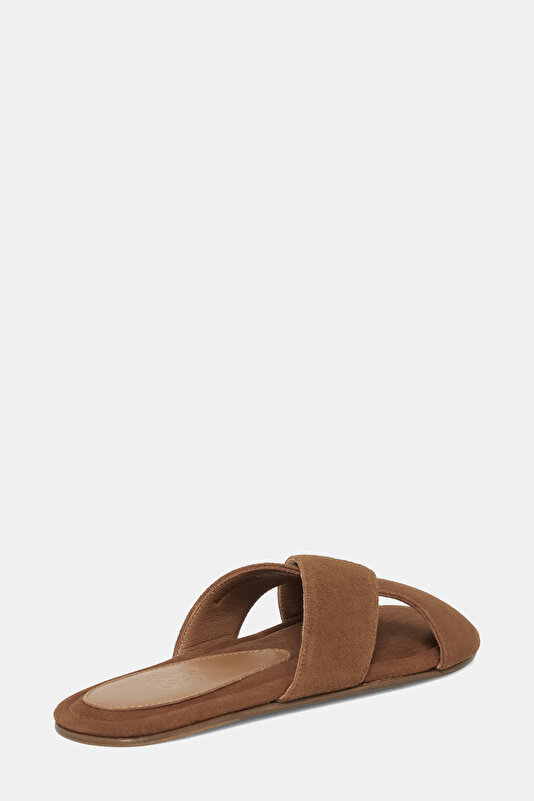 CARAMEL SLIPPER 3