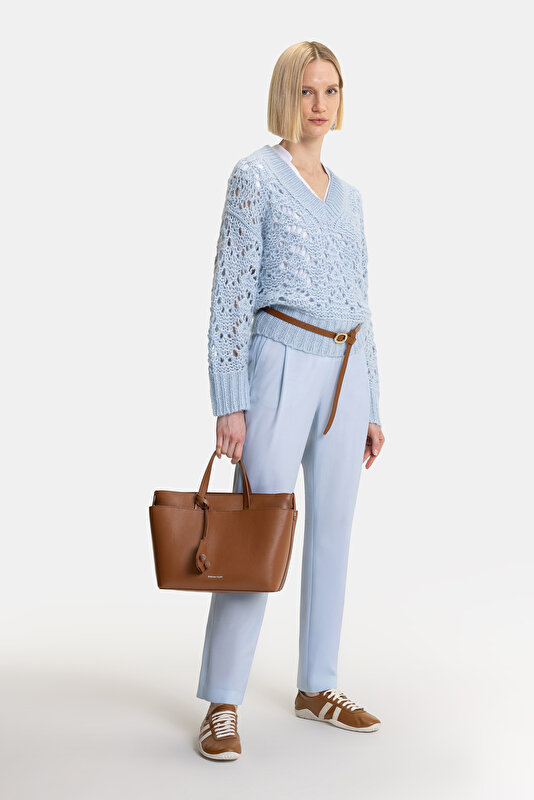 BLUE V NECK TRICOT 3