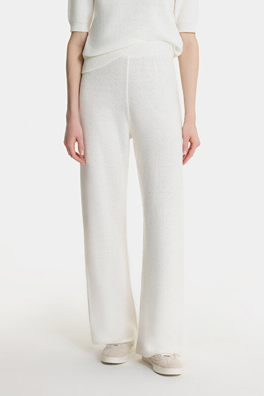 WHITE WIDE LEG TROUSERS 2