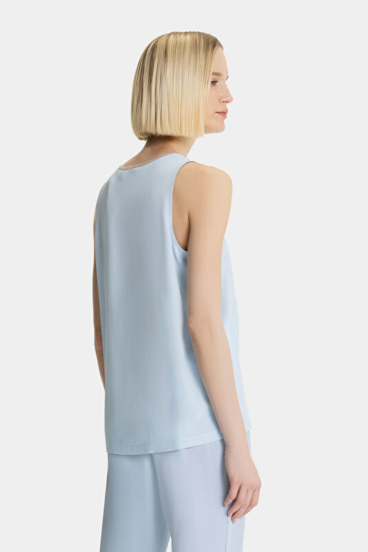 BLUE V NECK SLEEVELESS BLOUSE 2