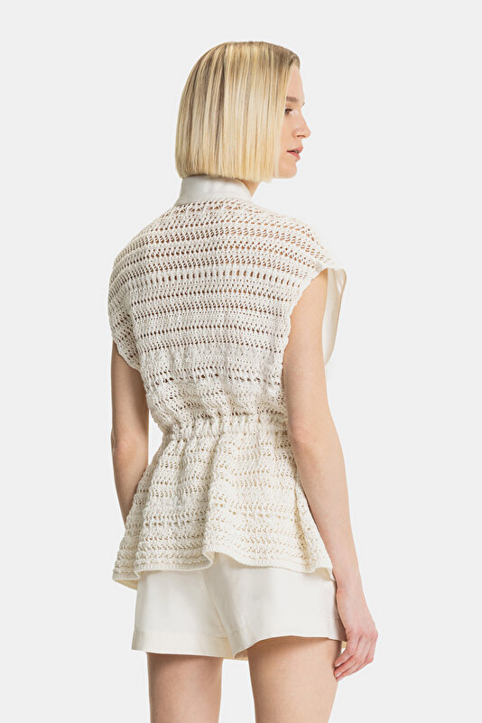 ECRU VEST 2