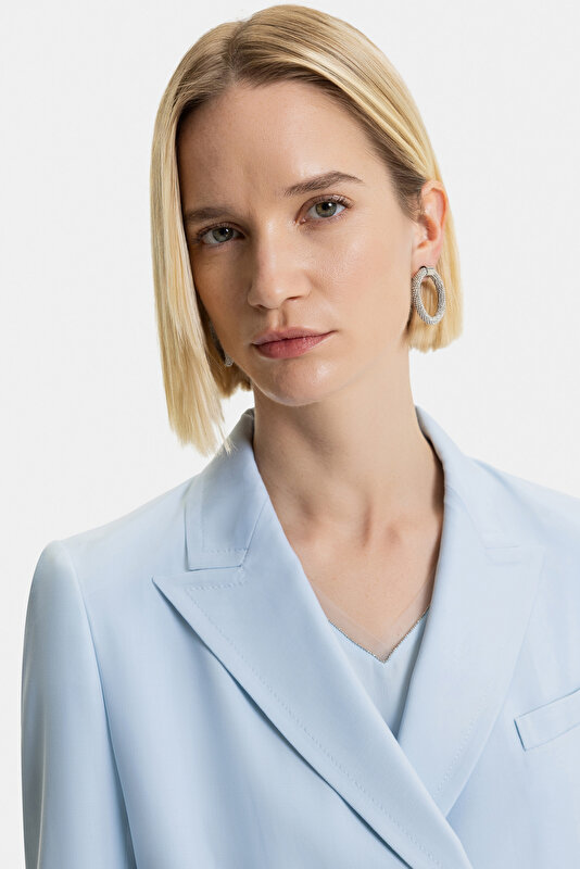 BLUE SURPLICE NECKLINE (CROSS-OVER NECKLINE) JACKET 3