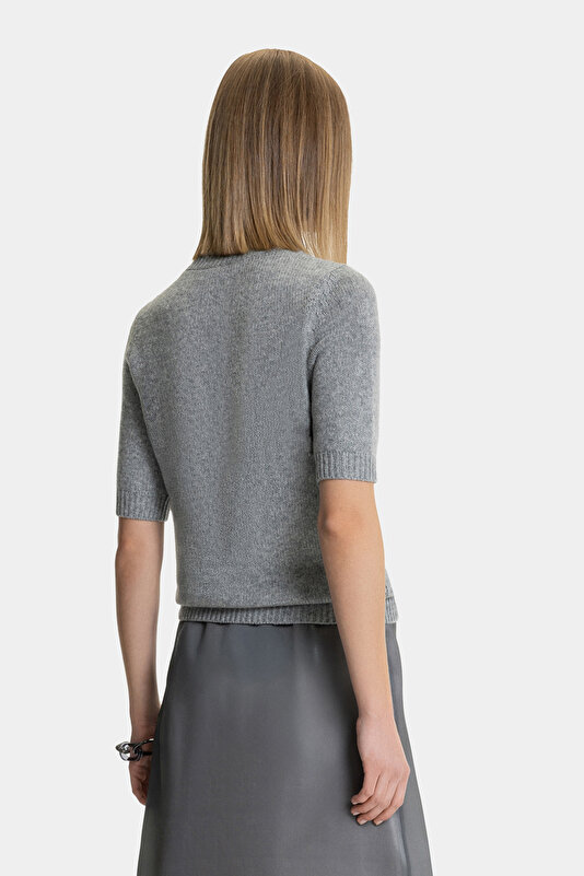 DARK GREY BASIC / ROUND NECKLINE TRICOT 2