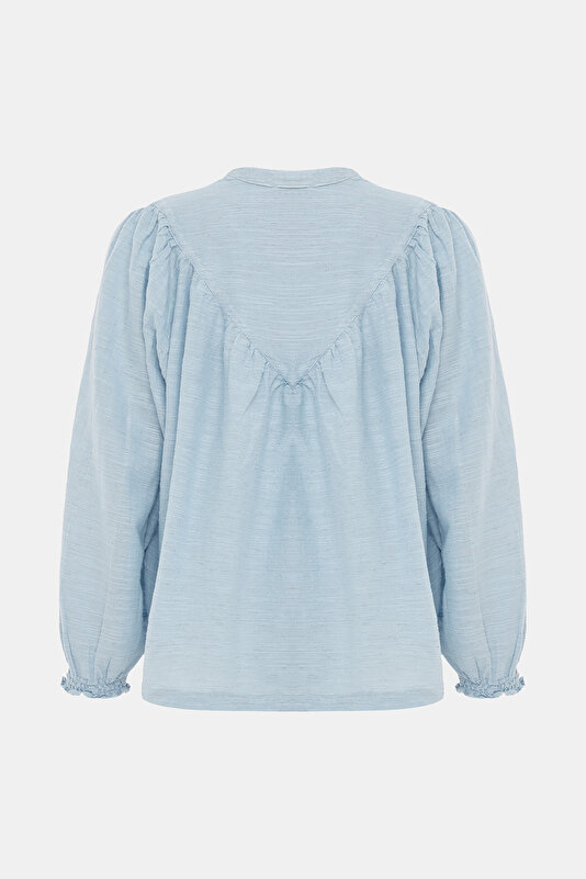 LIGHT BLUE BLOUSE 2