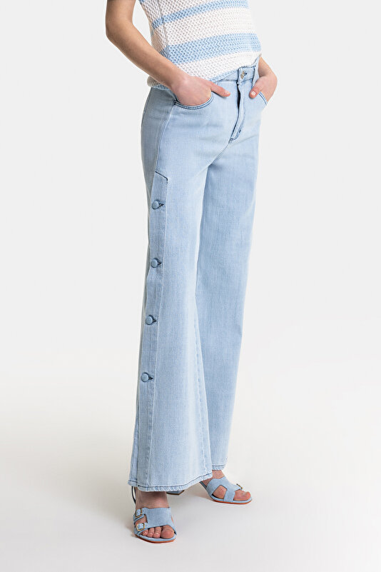 MAVİ DÜĞME DETAYLI DENIM PANTOLON 2