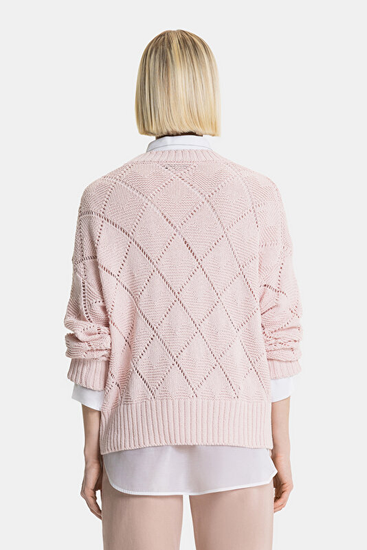 LIGHT PINK BASIC / ROUND NECKLINE 2