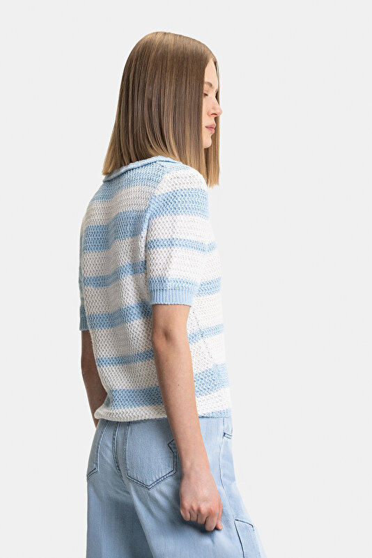 BLUE POLO NECK 2