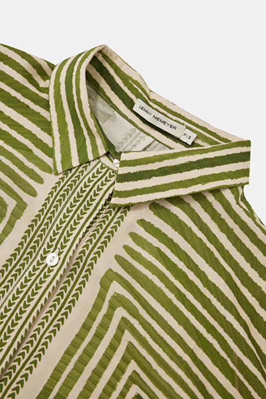GREEN SHIRT 3