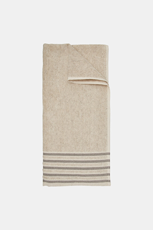 TOWEL 2