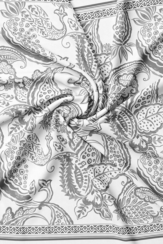 LIGHT GREY PAISLEY PATTERNED TWILL SCARF 2