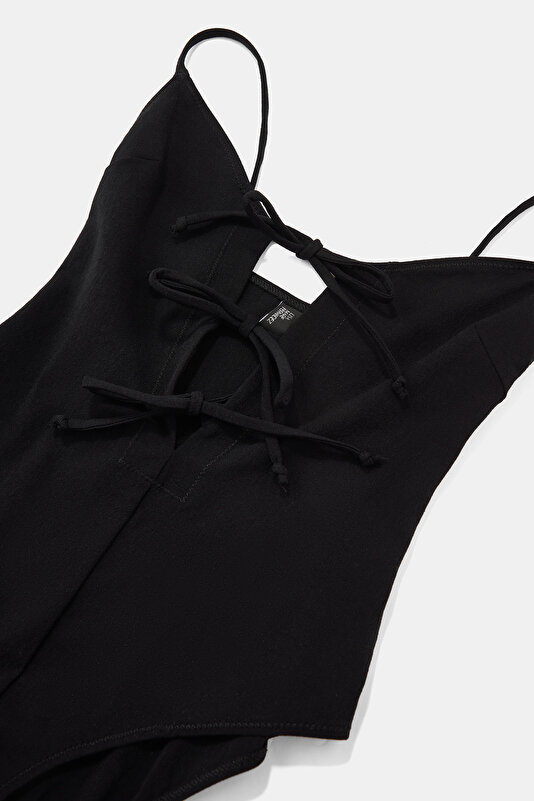 BLACK SWIMSUIT 3