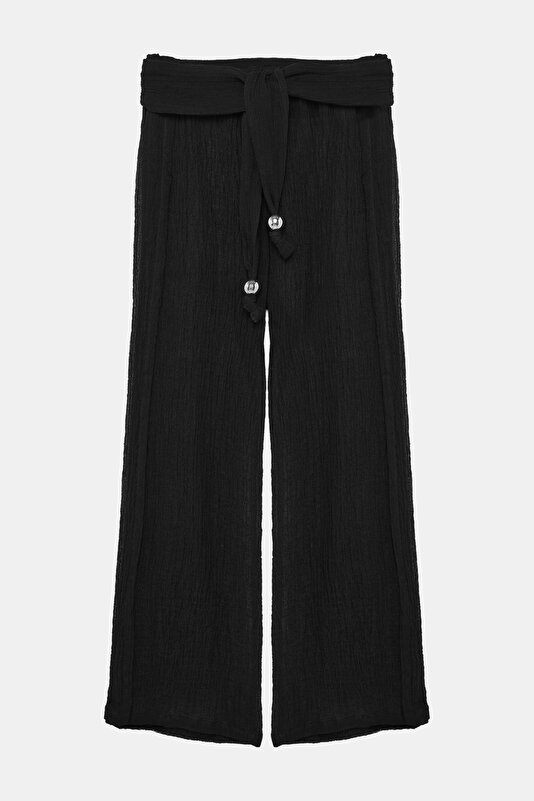 BLACK TROUSERS