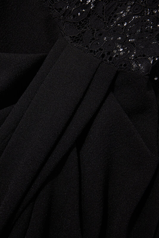 DRESS 4