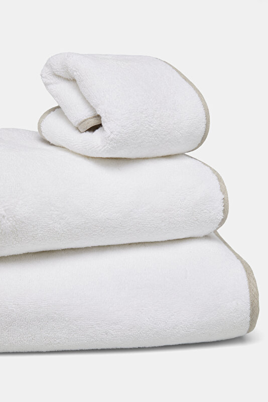 BİANCA MODEL TOWEL 3