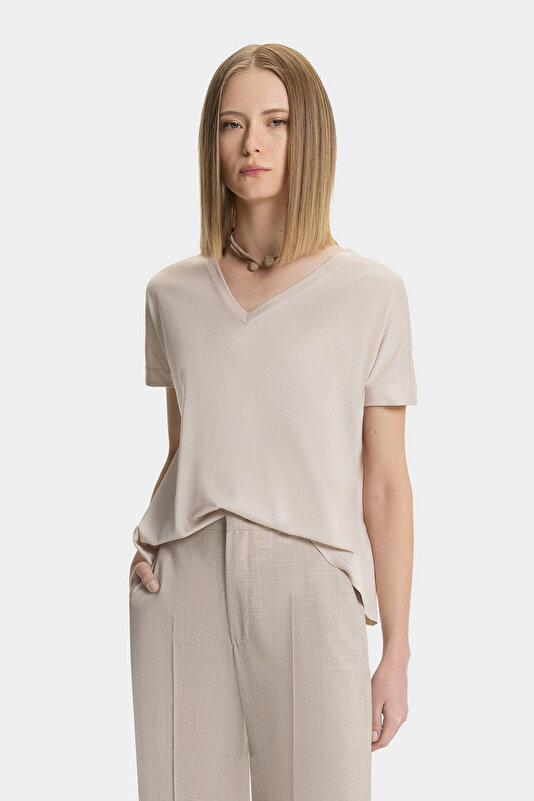 BEIGE V NECK SHORT SLEEVE TSHIRT