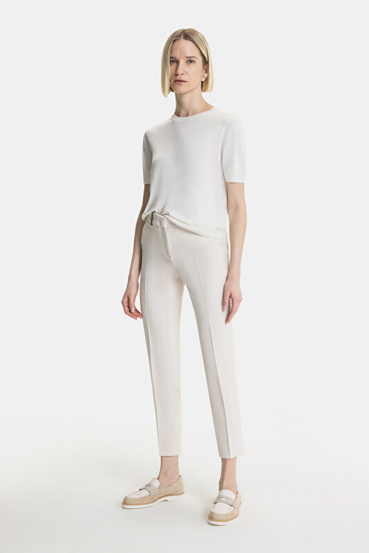 ECRU BASIC / ROUND NECKLINE TRICOT 3