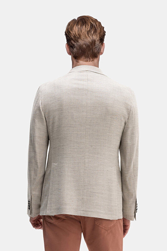 LIGHT BEIGE JACKET 2