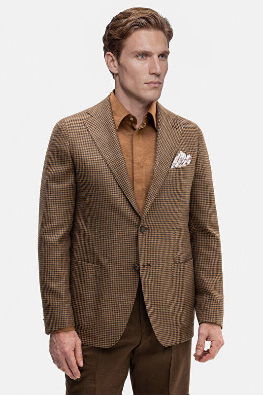 TAN JACKET 4