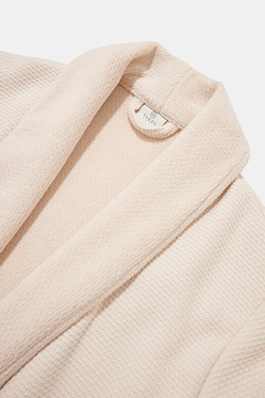 BATHROBE 3