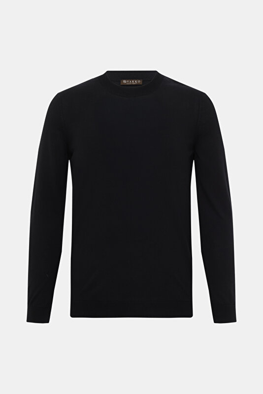 BLACK POLO NECK LONG SLEEVE