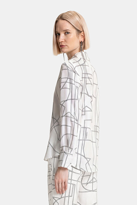 BLACK LONG SLEEVE SHIRT 2